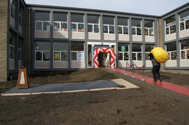 openingbasisschoolkareldegroteeindhoveneslevents.jpg