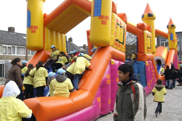 openingbasisschoolkareldegroteeindhoveneslevents108.jpg