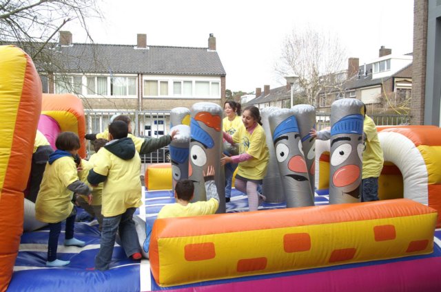 openingbasisschoolkareldegroteeindhoveneslevents145.jpg