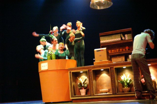 litlleshopofhorrors_theaterplan_2009_eindhoven470.jpg