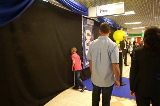 opening400eprimerawinkel_esl_eindhoven10.jpg