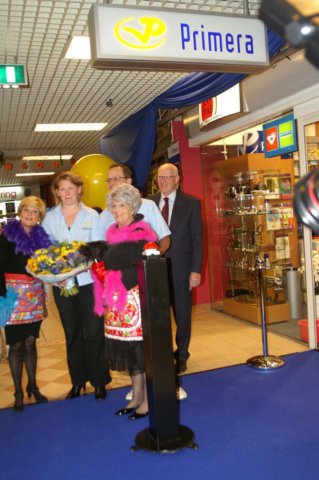 opening400eprimerawinkel_esl_eindhoven47.jpg