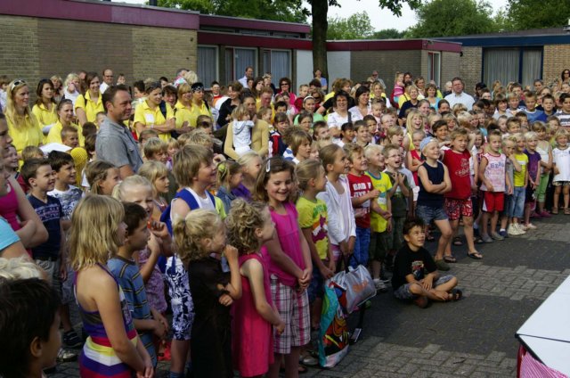 spektakeldagbasisschooldebrinkinleusdeneslevents32.jpg