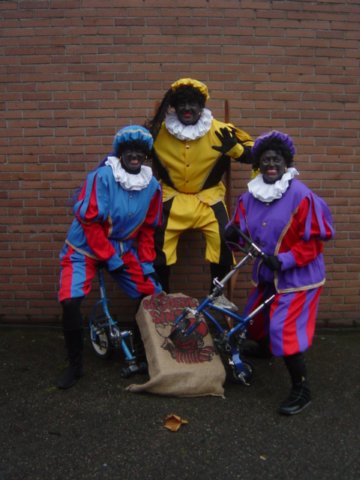 kledingverhuuresleindhovenzwartepiet14.jpg