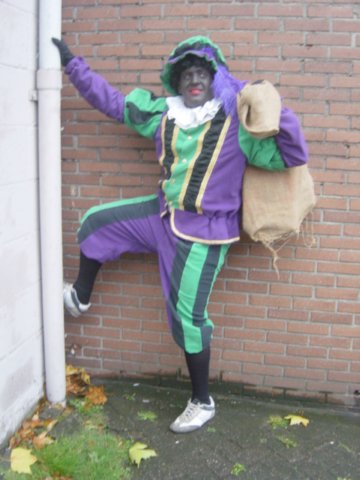 kledingverhuuresleindhovenzwartepiet9.jpg